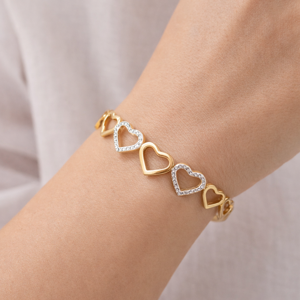 Luxe Heart Design Bracelet