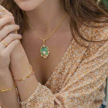 Blossom Pearl Pendant Necklace