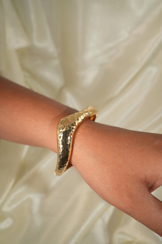 Luxe Hammered Gold Cuff Bracelet