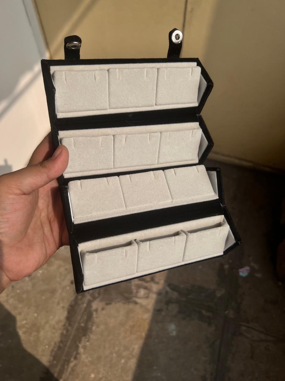 SIRAA Premium Foldable Jewelry Organizer Box